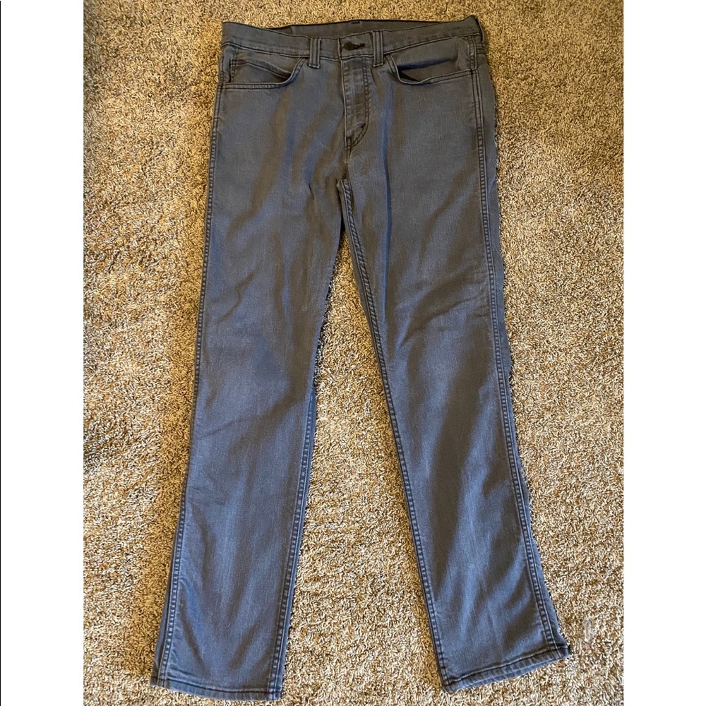 Men’s Levi jeans